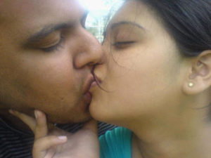 Chacha, Chudai, desi, hot, kahani, Ladki, Mallu, stories